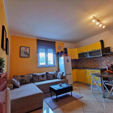 Beach Apartment Roza Biograd Oneroom - Premium Location Biograd Na Moru Extérieur photo