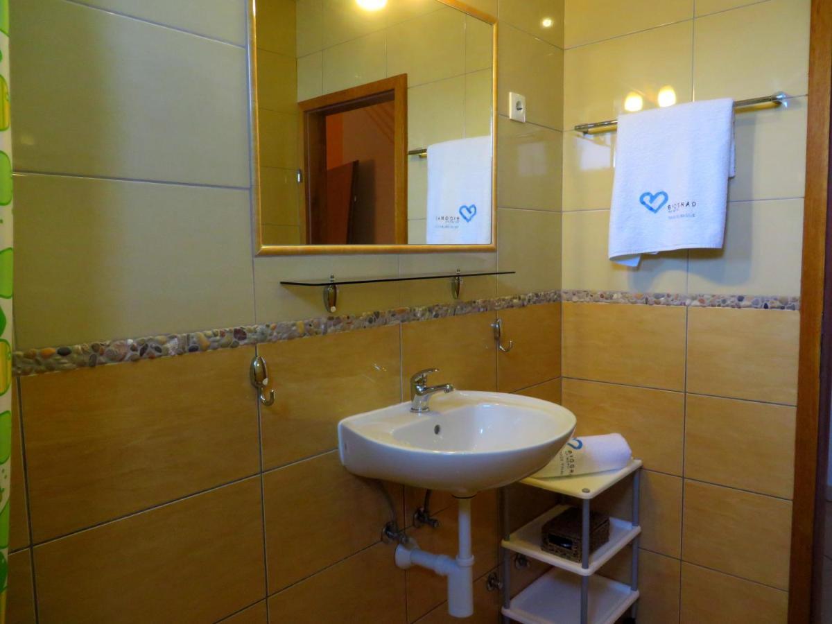 Beach Apartment Roza Biograd Oneroom - Premium Location Biograd Na Moru Extérieur photo