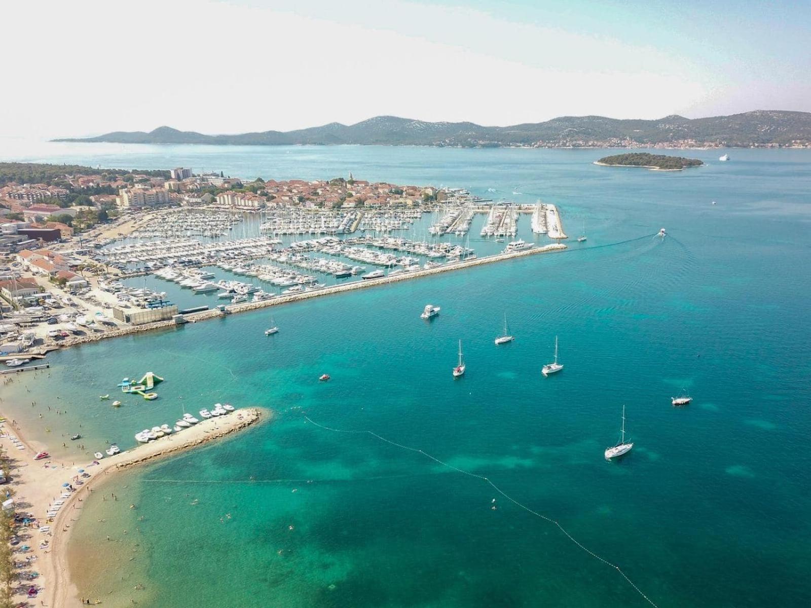 Beach Apartment Roza Biograd Oneroom - Premium Location Biograd Na Moru Extérieur photo